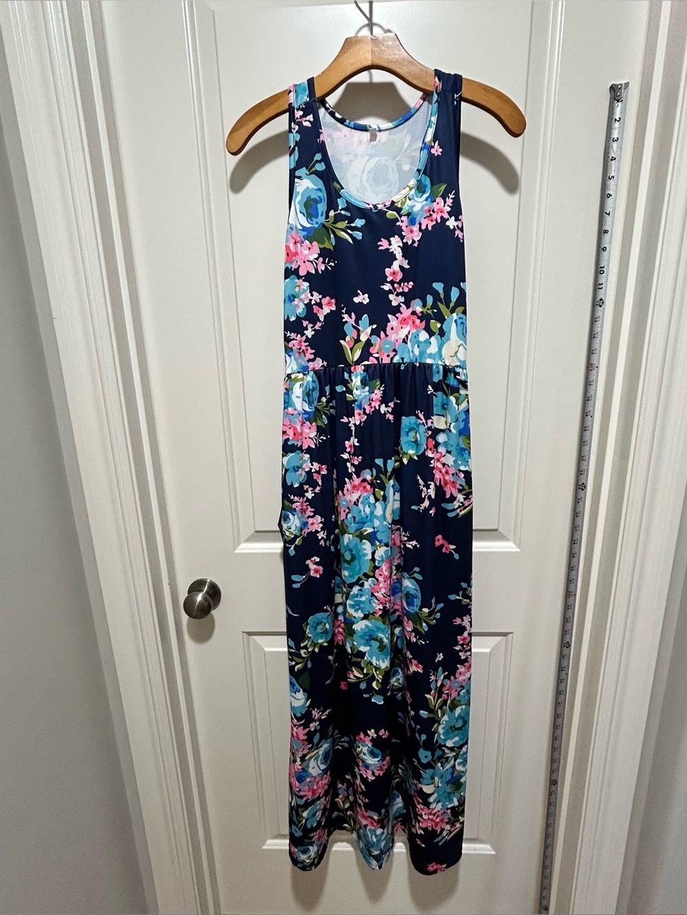 No brand women’s size S Navy Floral Maxi Dress with Pink & Aqua Blooms. Like new